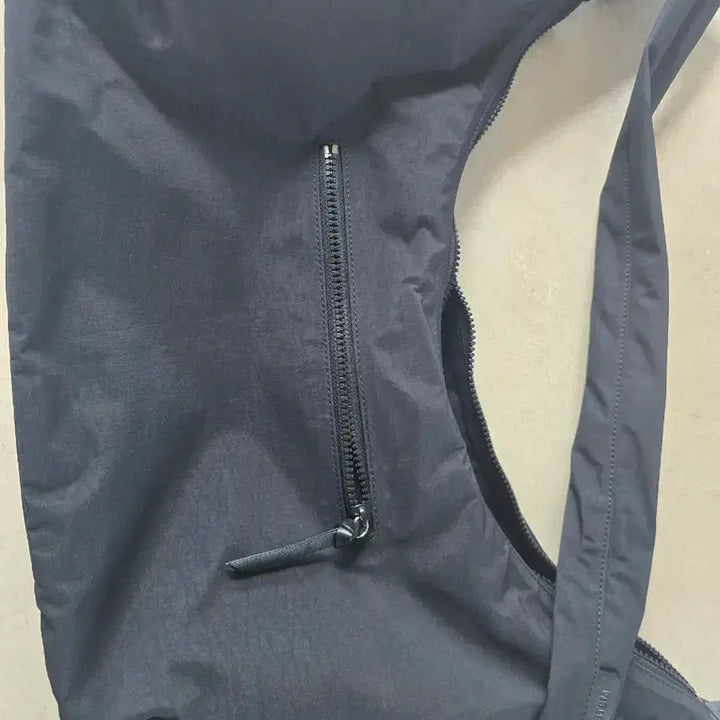 [BUNJANG] System Homme Nylon Shoulder Bag / 시스템옴므 블랙 나일론 숄더백