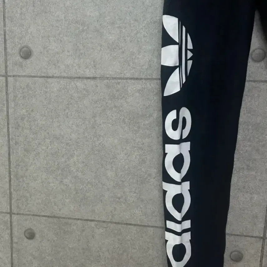 [BUNJANG] Adidas Black Cotton Blend Leggings Size 85 / 아디다스 레깅스