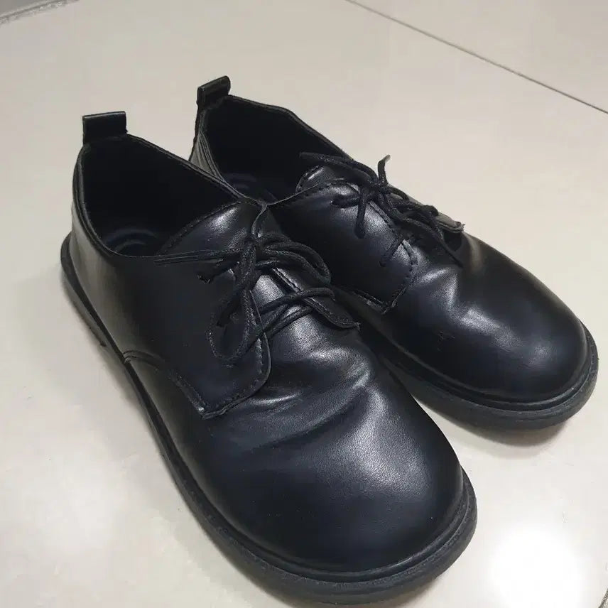 [BUNJANG] Doll-Like Mary Jane Flats / 인형구두같은 단화 240~245가능