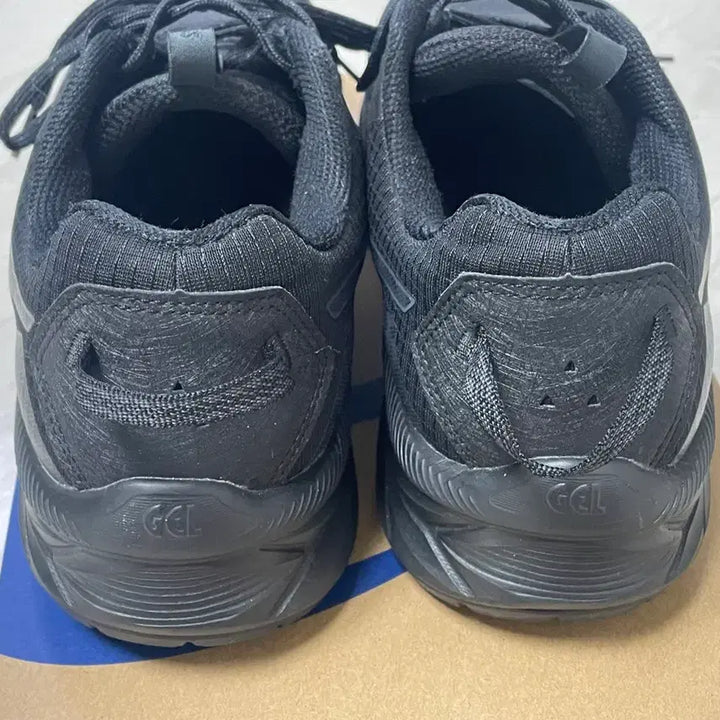 [BUNJANG] Asics Gel Venture 10 Extra Wide Sneakers / [290] 아식스 젤 벤처10 엑스트라와이드