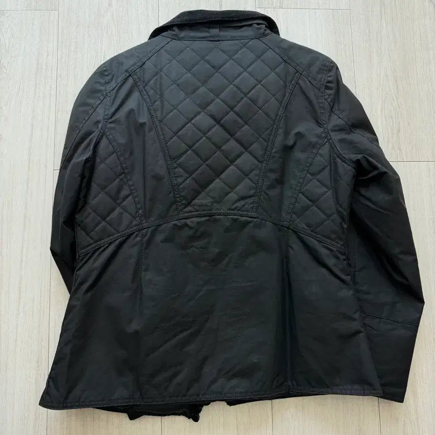 [SOLD OUT] 바버 인터내셔널 블랙 퀼팅 자켓