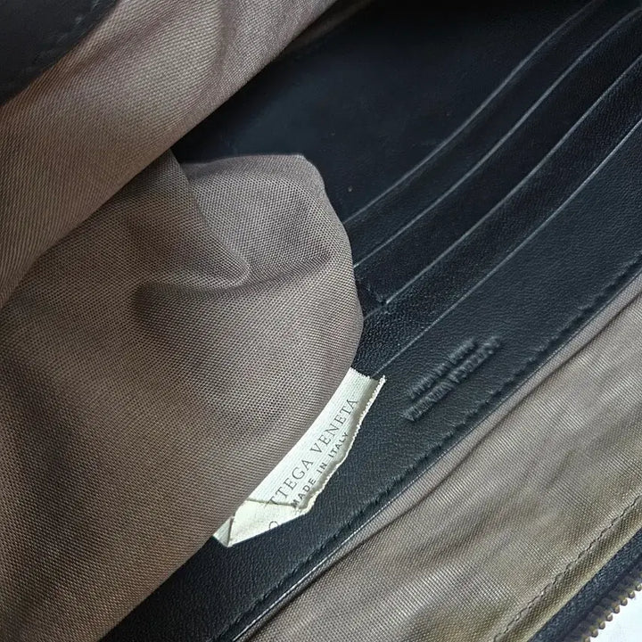 [BUNJANG] Bottega Veneta Black Unisex Clutch Bag / 보테가 베네타 블랙 남. 여. 클러치백 정품입니다