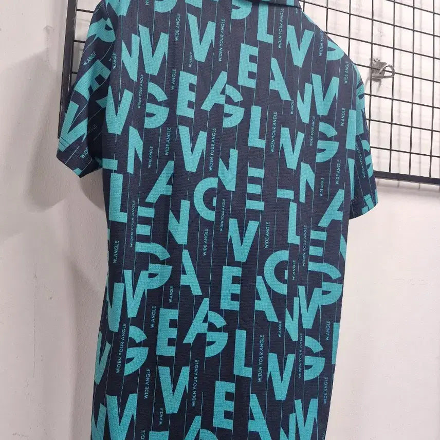 [BUNJANG] WAIDEANGLE CF Wording Magic Hole Collar Short Sleeve T-shirt / 105XL 와이드앵글 CF 워딩 매직홀 카라 반팔티.