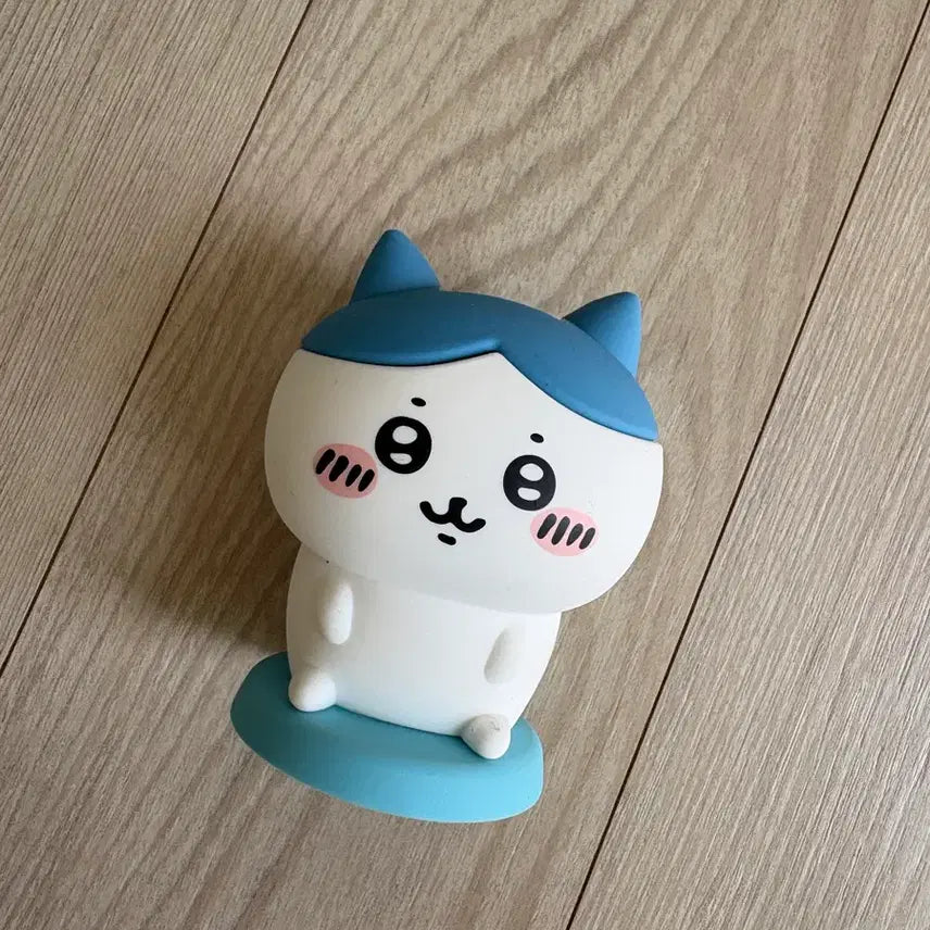 [BUNJANG] Chiikawa Hachi Toothbrush Holder / 치이카와 하치 칫솔꽂이 판매