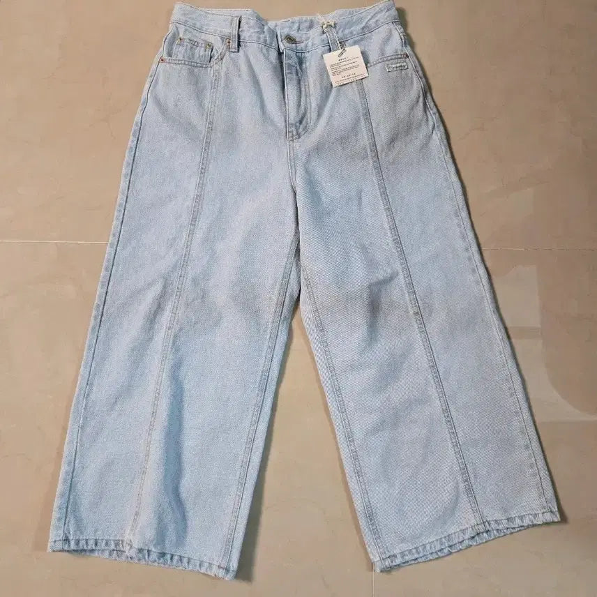 [SOLD OUT] 룸패커 와이드 데님 팬츠 연청 M