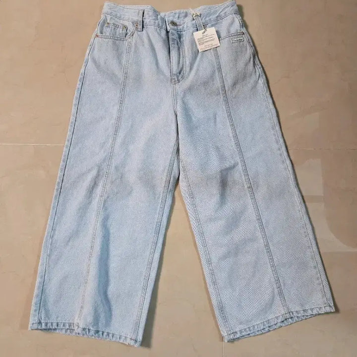 [SOLD OUT] 룸패커 와이드 데님 팬츠 연청 M