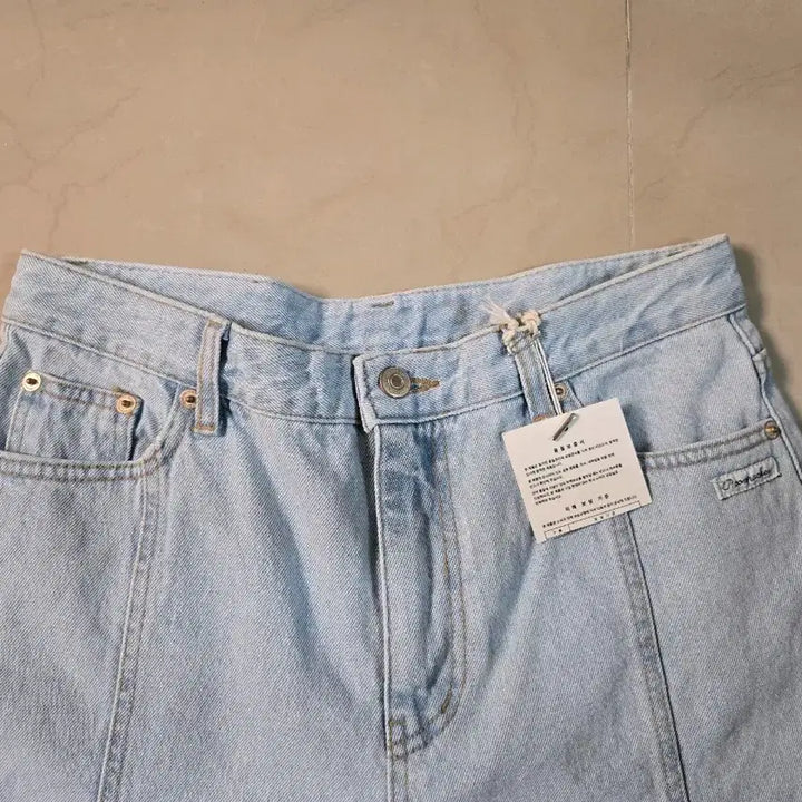 [SOLD OUT] 룸패커 와이드 데님 팬츠 연청 M