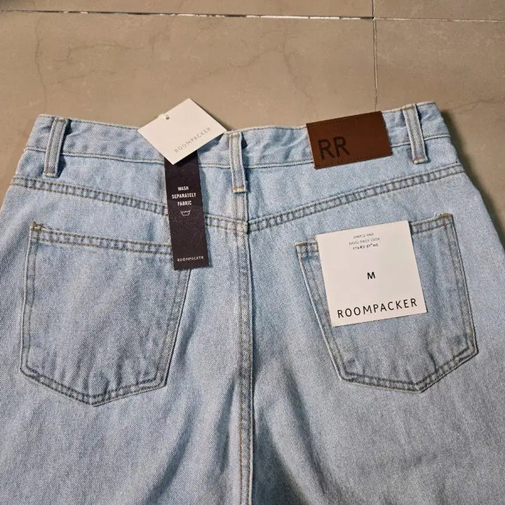 [SOLD OUT] 룸패커 와이드 데님 팬츠 연청 M