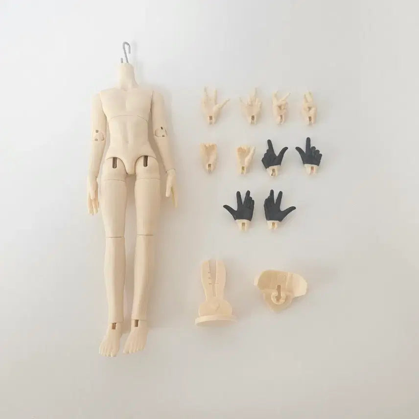 [SOLD OUT] 넨도 오비츠 구관 남아 바디 (+목파츠+손파츠+장갑파츠)