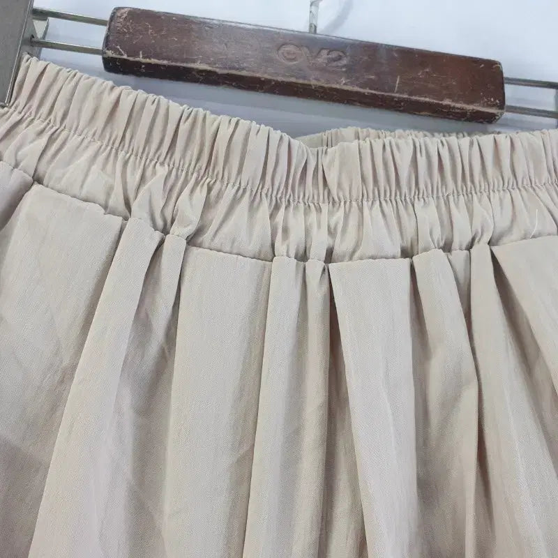 [BUNJANG] FREE Beige Long Skirt / 여FREE 롱스커트 베이지 M6392