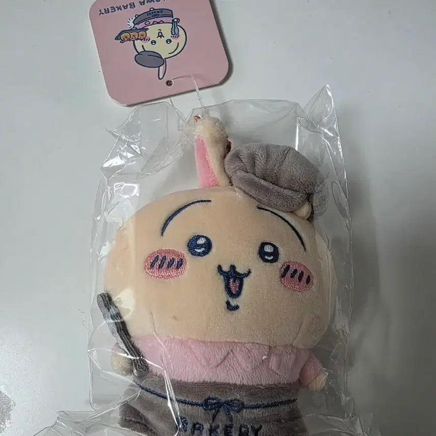 [BUNJANG] Chiikawa Bakery Usagi Plush / 치이카와 베이커리 점원우사기