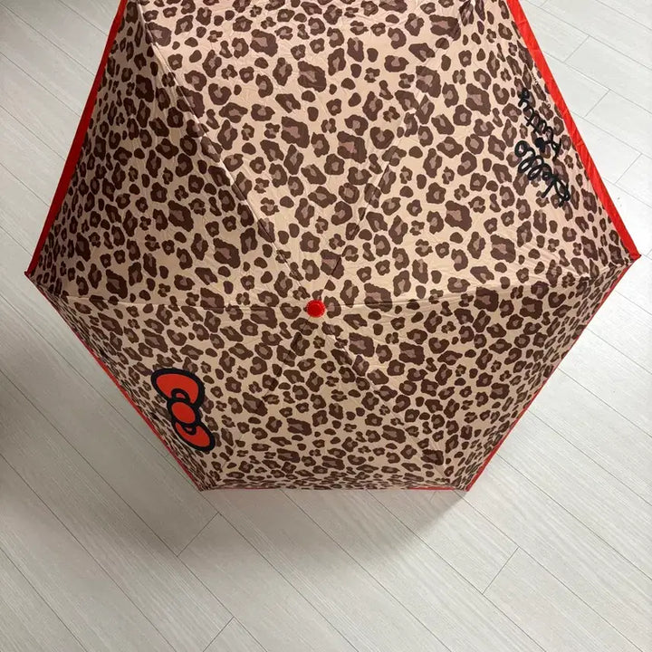 [BUNJANG] Sanrio Hello Kitty Leopard Print Umbrella / 산리오 키티 레오파드 양우산 (새상품)