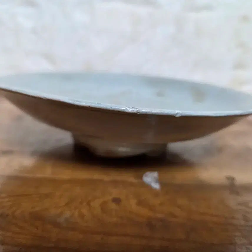 [BUNJANG] Joseon Dynasty Celadon Porcelain Plate / 조선 도자기 굽 접시