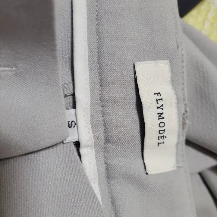 [BUNJANG] Flymodel Gray Wide Slacks Pants / 플라이모델 그레이 와이드 슬랙스 팬츠S/알뜰한여우