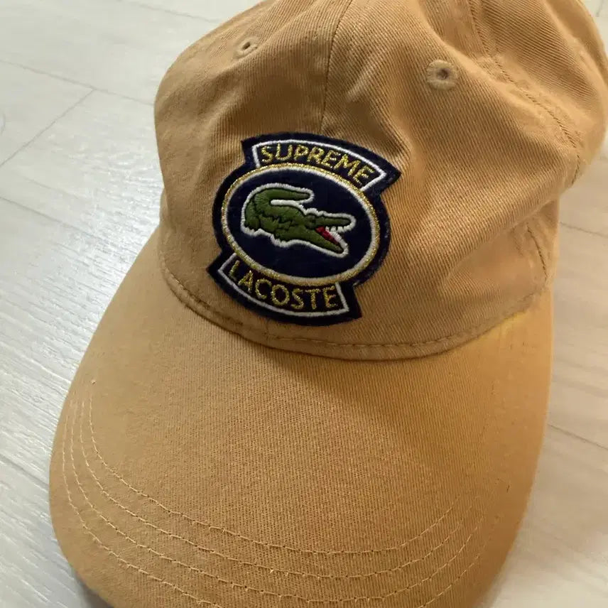 [BUNJANG] Supreme x Lacoste Logo Patch Cotton Twill Baseball Cap Beige / 슈프림 라코스테 볼캡 베이지