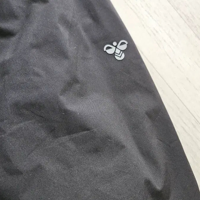 [BUNJANG] Hummel Double-Layer Windbreaker Jacket 105 / 험멜 겹바람막이 자켓 105