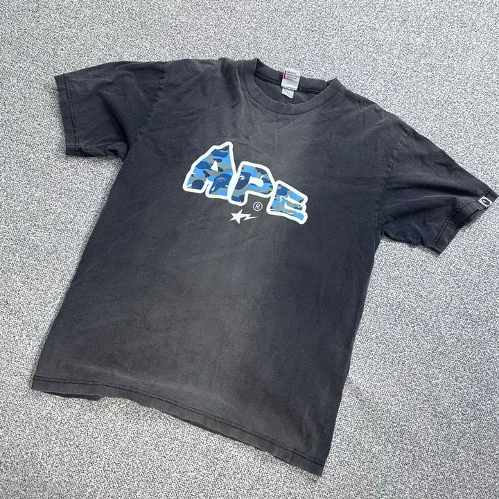 [BUNJANG] A Bathing Ape Camo Star Logo T-Shirt / 베이프(A Bathing Ape) 카모 스타 로고 반팔 티셔츠