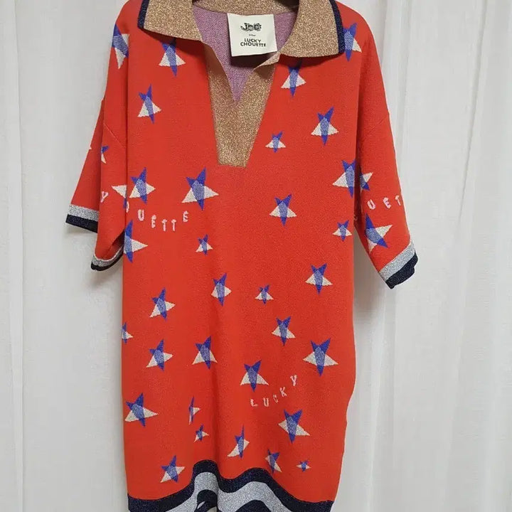 [SOLD OUT] 럭키슈에뜨 별 패턴 니트 원피스 레드