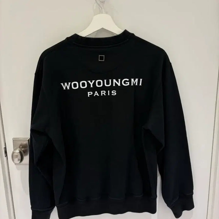 [BUNJANG] Wooyoungmi Black Sweatshirt / 우영미 맨투맨