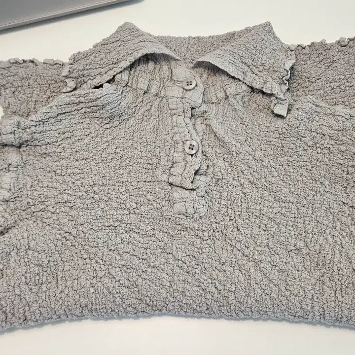 [BUNJANG] Issey Miyake Pleats Please Collar Neck Top Light Gray / 미 이세이미야케 콜리플라워 카라넥 탑 라이트 그레이