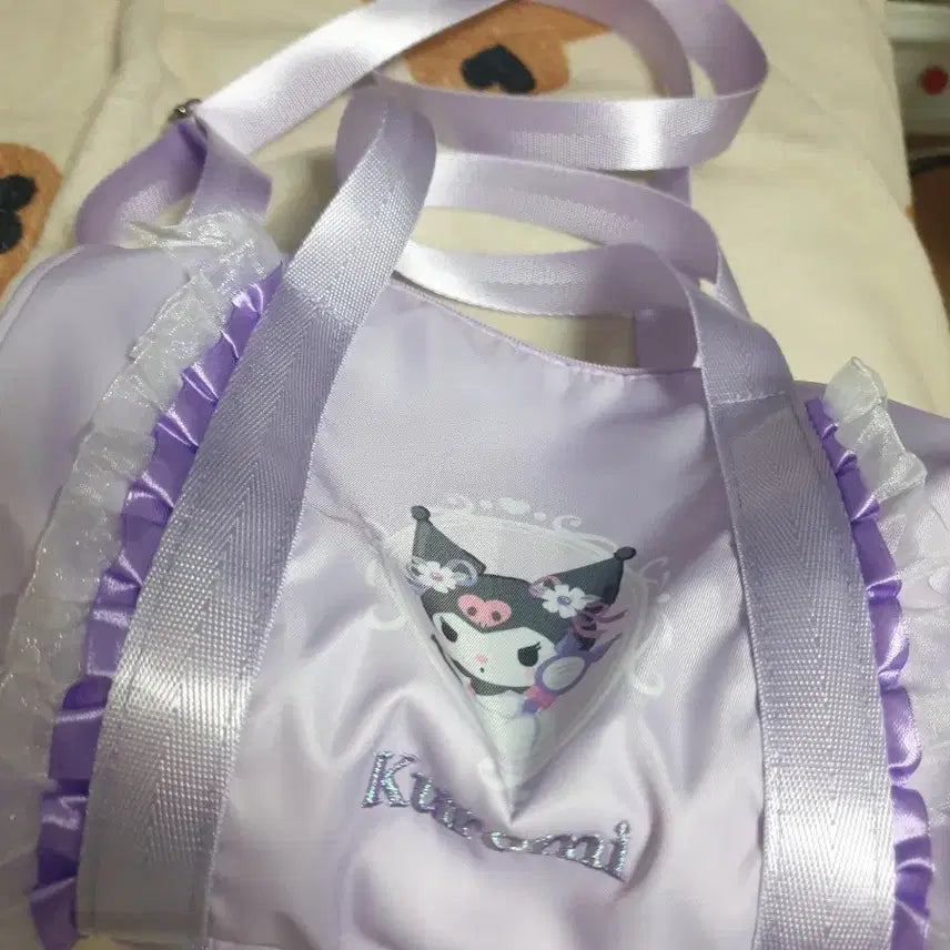 [BUNJANG] Kuromi Lace Crossbody Bag / 쿠로미 레이스 크로스백 가방 팝니다!!