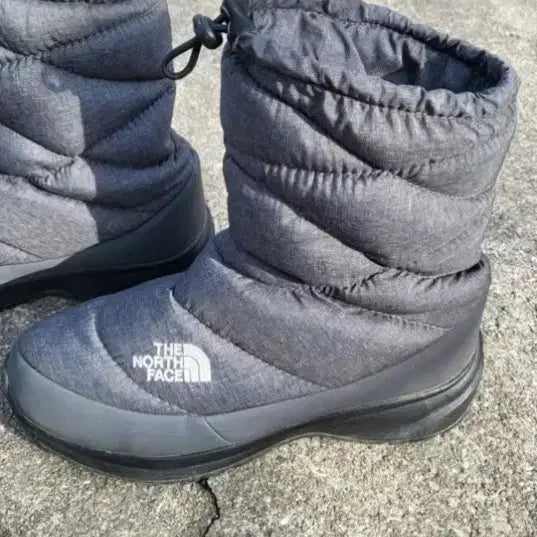 [BUNJANG] The North Face Duck Down Padded Boots 250mm / 노스페이스 덕다운 패딩부츠 250