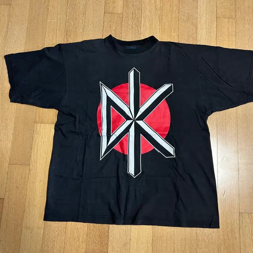 [SOLD OUT] [XL] 데드케네디스 빈티지 밴드티