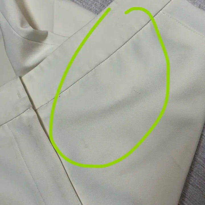 [BUNJANG] Maje Ivory Semi Bootcut Pants / 마쥬 여성 세미 부츠컷 아이보리 팬츠 1사이즈 부츠컷슬랙스