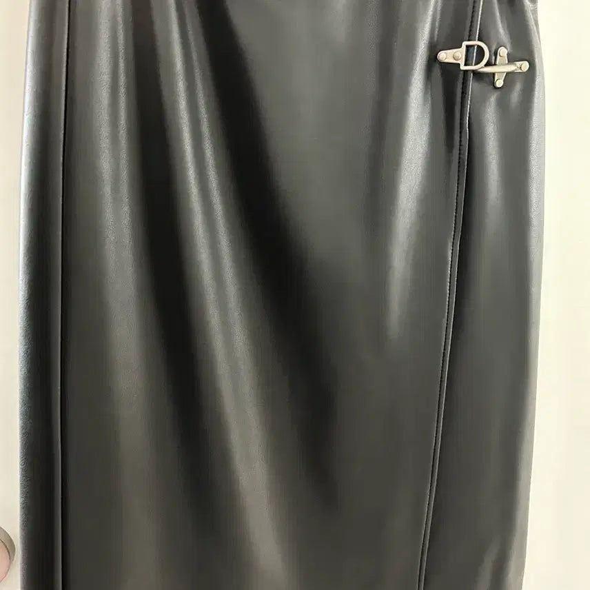 [BUNJANG] Modestmood Leather Midi Skirt / (새상품) 모데스트무드 레더 스커트