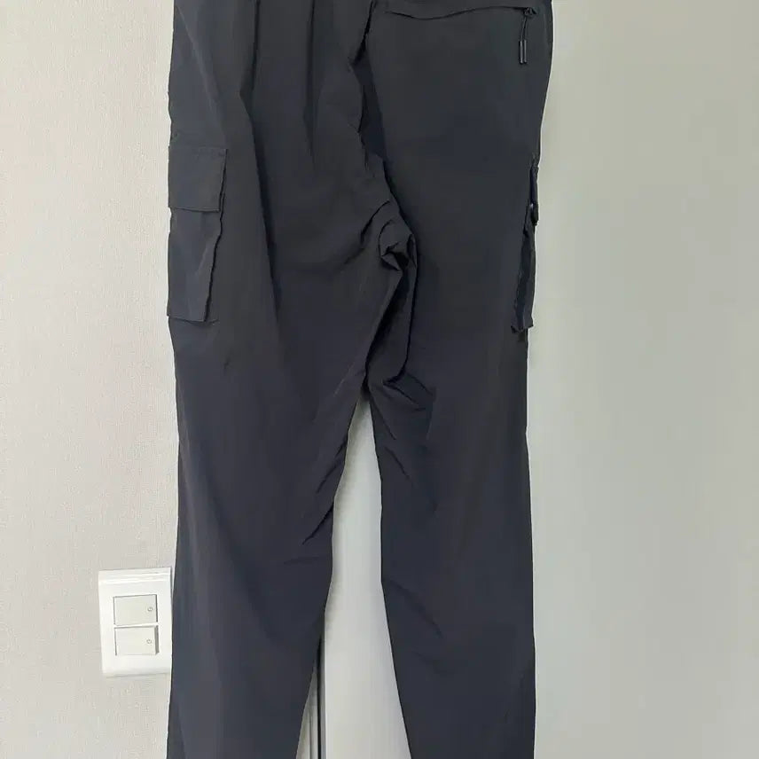 [BUNJANG] Snowpeak Black Cargo Jogger Pants / 스노우피크 블랙 카고 조거 팬츠
