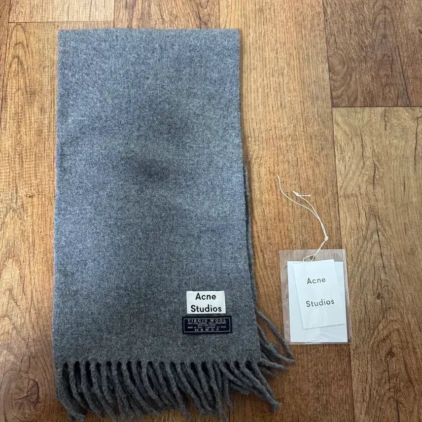 [BUNJANG] Acne Studios Muffler Melange Gray / [네로우] 아크네스튜디오 머플러 구형탭 멜란지그레이