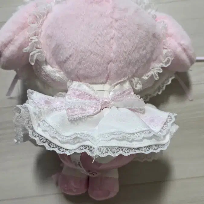 [SOLD OUT] 산리오 마이멜로디 화이트프릴 중형 누이