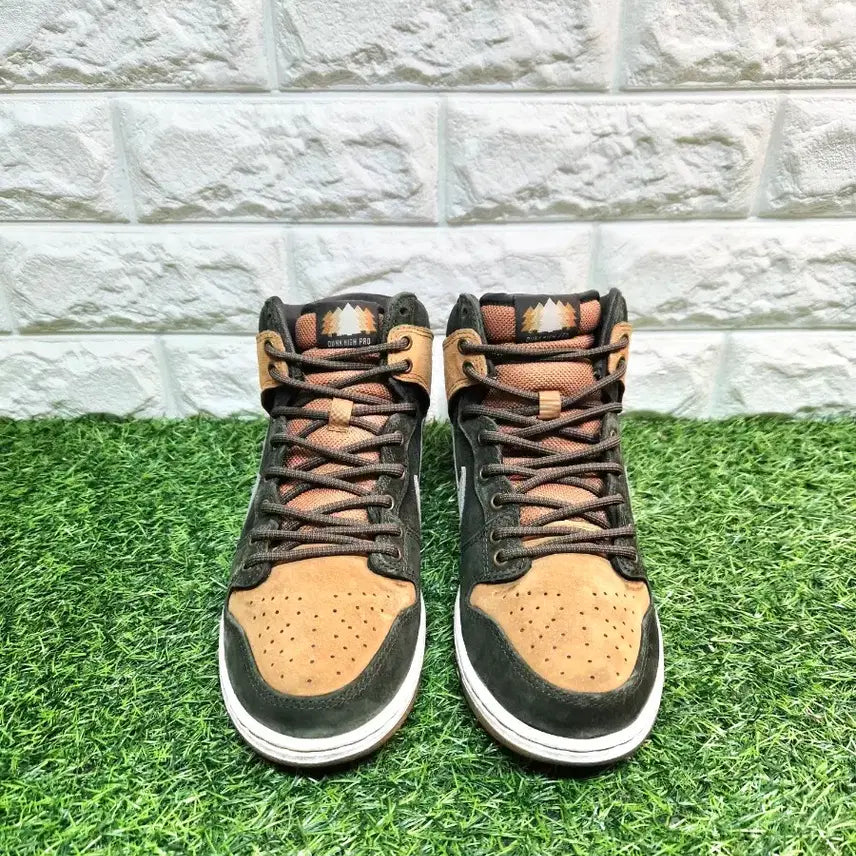 [BUNJANG] Nike x Homegrown SB Dunk High Sneakers / 나이키 x 홈그로운 SB 덩크 하이 스니커즈 운동화 250mm