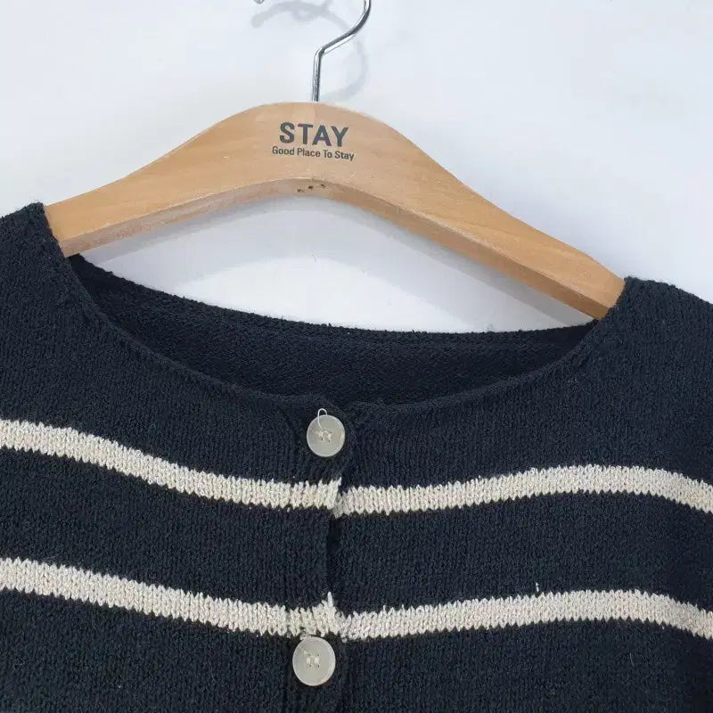 [BUNJANG] FREE Striped Cardigan / 여FREE 줄무늬 가디건 블랙 M6371