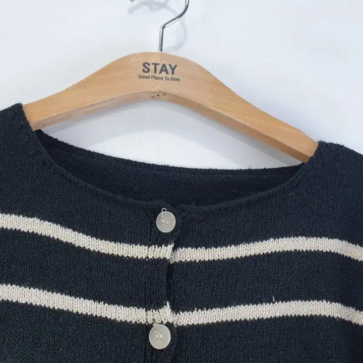 [BUNJANG] FREE Striped Cardigan / 여FREE 줄무늬 가디건 블랙 M6371