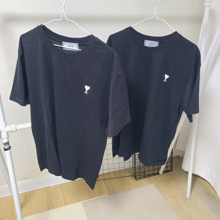 [BUNJANG] BTS Logo Embroidered T-shirt (XL) / 아미반팔티셔츠엑스라지로고자수남여되요새거에요