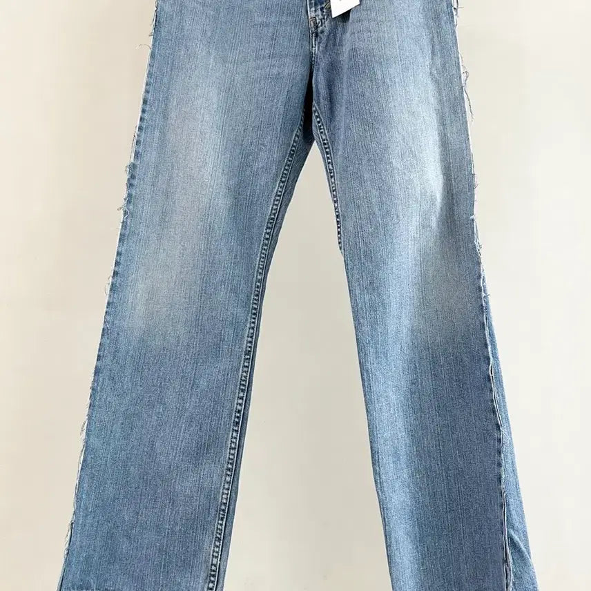 [BUNJANG] Prototype Outline Raw Cut Denim Jeans / 프로토타입 아웃라인 로우 컷 데님