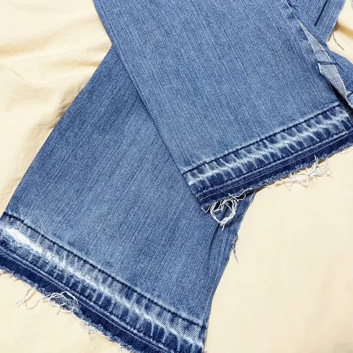 [BUNJANG] Prototype Outline Raw Cut Denim Jeans / 프로토타입 아웃라인 로우 컷 데님