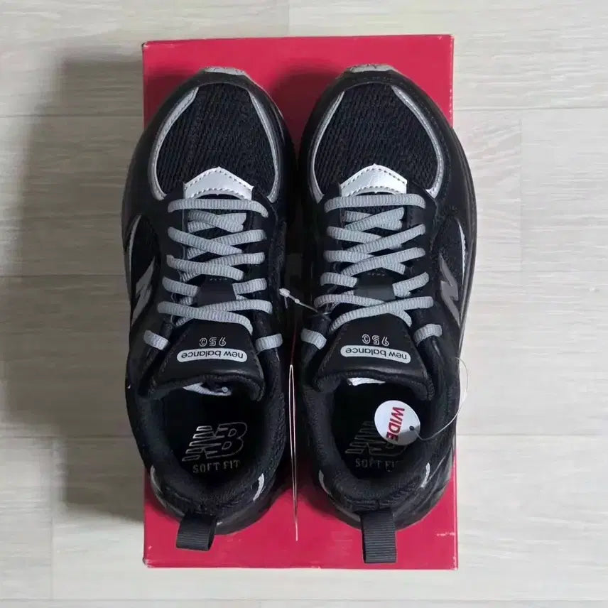 [BUNJANG] New Balance 950 Sneakers 235 [New] / 뉴발란스 950 운동화 235 [새상품]