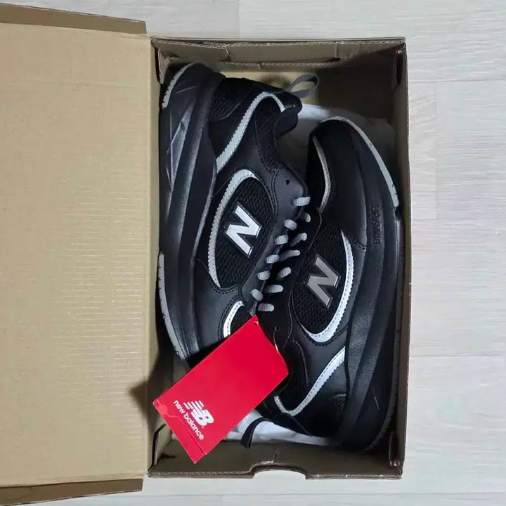 [BUNJANG] New Balance 950 Sneakers 235 [New] / 뉴발란스 950 운동화 235 [새상품]