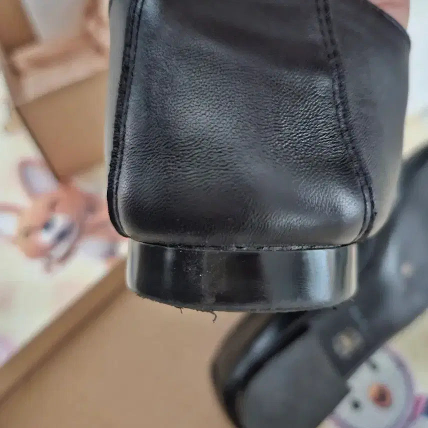 [BUNJANG] Kuern Rome12 Lace-up Flats / 쿠에른 rome12 레이스업 플랫 240 무광