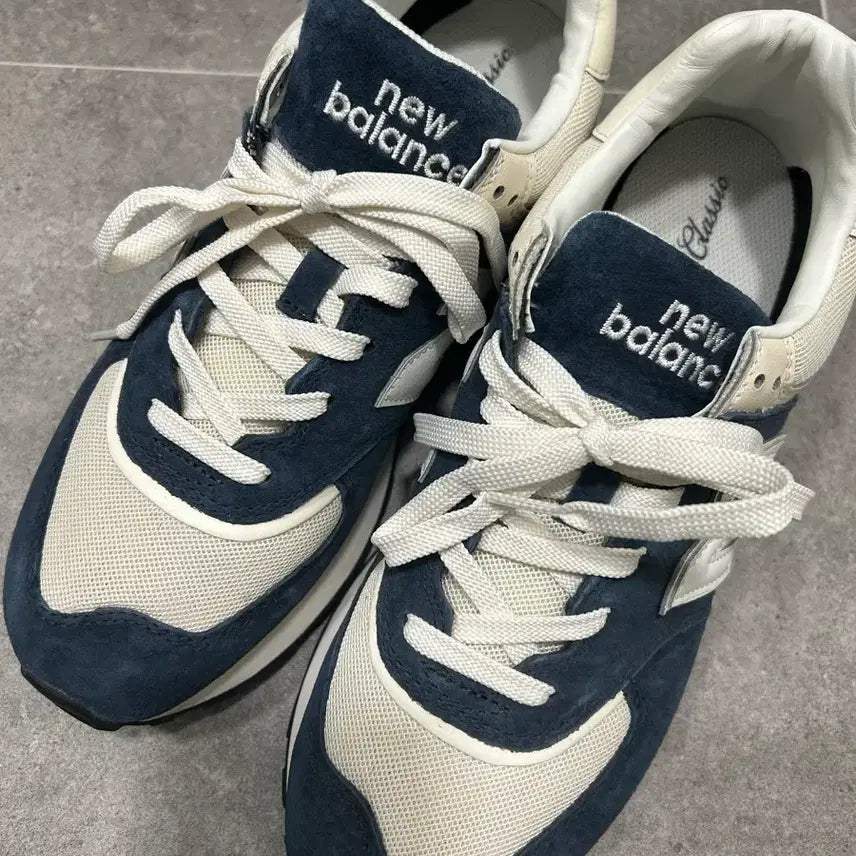 [BUNJANG] New Balance 574 Legacy Navy Blue Sneakers / 뉴발란스 574 레거시 네이비 블루 270