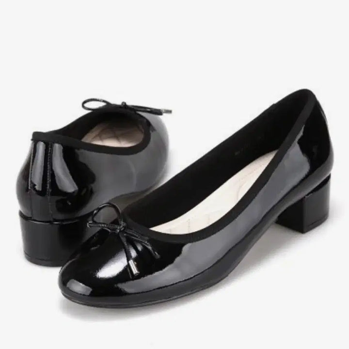 [BUNJANG] Barbara Leather Flat Shoes (235) / (1회착용) 바바라 소가죽 플랫(235)