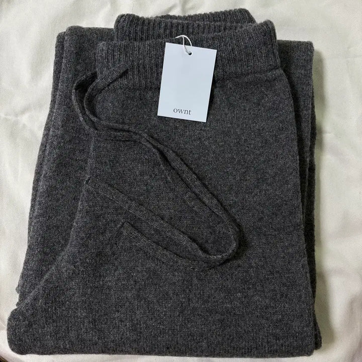 [BUNJANG] Ont Pure Wool Knit Pants - Long Size / [택달린 새상품] 온트 퓨어 울 니트팬츠 - 롱사이즈