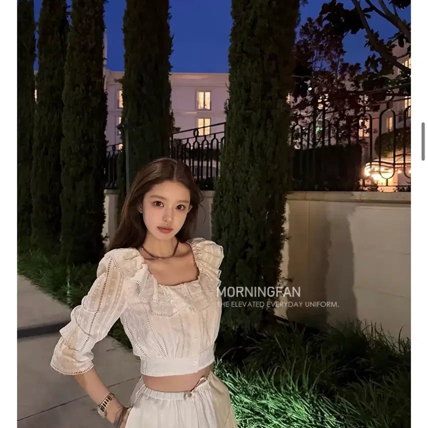 [BUNJANG] The Nube Sophie Floral Frill Long Sleeve / 더누베 소피 플로랄 프릴 긴소매