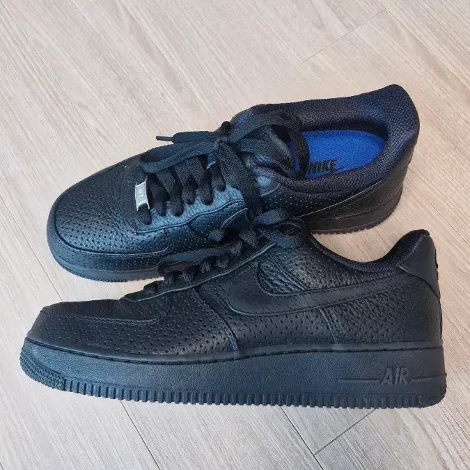 [BUNJANG] Nike Air Force HF8189-001 Black Sneakers (260) / [미사용] 나이키 에어포스(260)  HF8189-001 블랙운동화