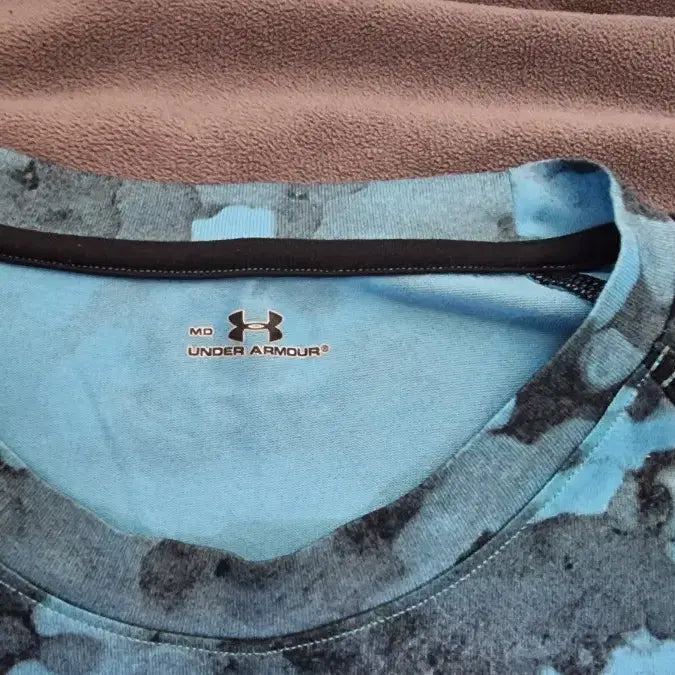 [SOLD OUT] 언더아머 기능성 반팔티