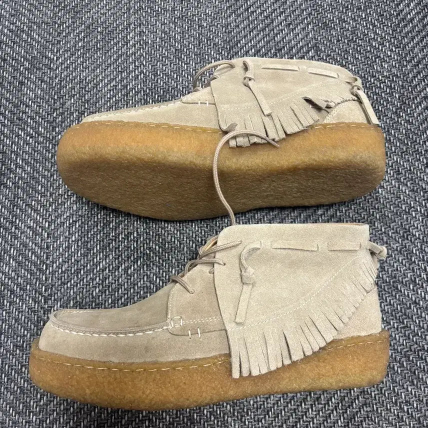 [BUNJANG] Romantic Move Native Wet Skin Shoes Beige 260 / 로맨틱무브 네이티브 웻스킨 슈즈 베이지 색상 260