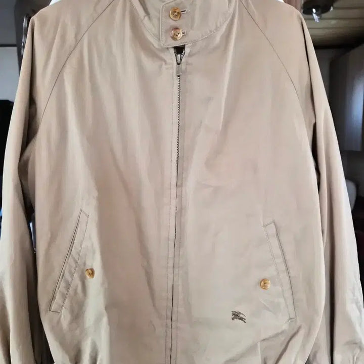[SOLD OUT] 버버리 런던 체크 안감 자켓 L