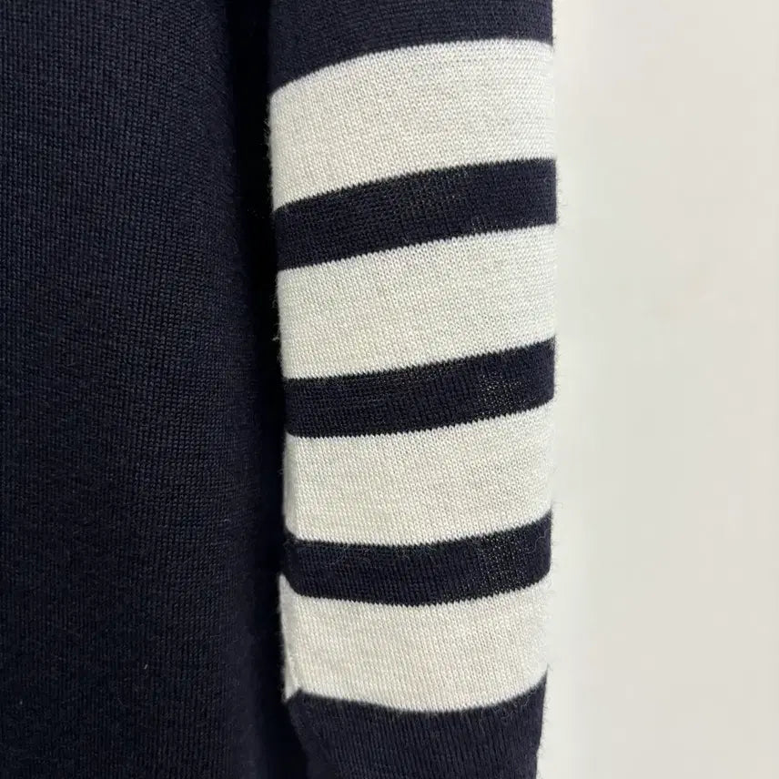 [BUNJANG] Thom Browne Striped Armband Polo T-Shirt Size 4 / [4]톰브라운 사선완장 pk 니트 카라티